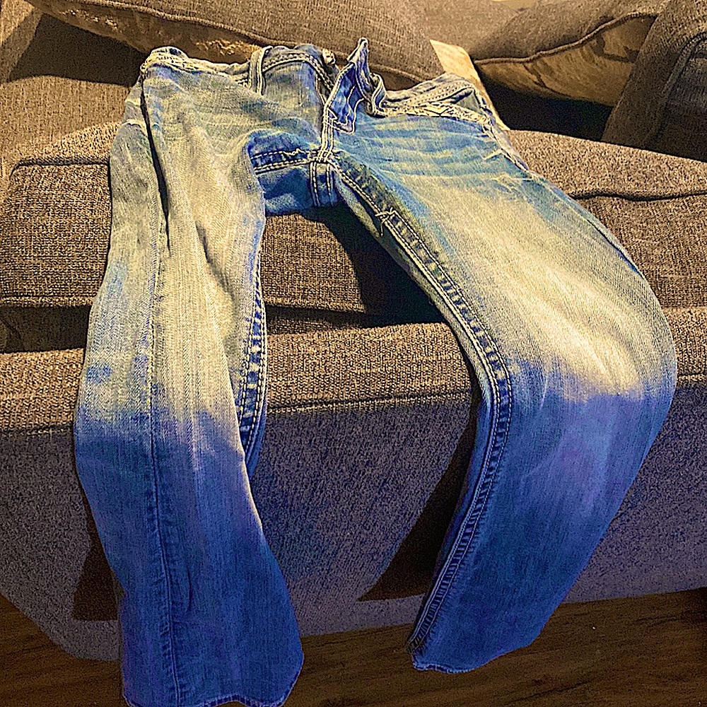 miss me blue jeans and the size is 12 in girls. color: blue